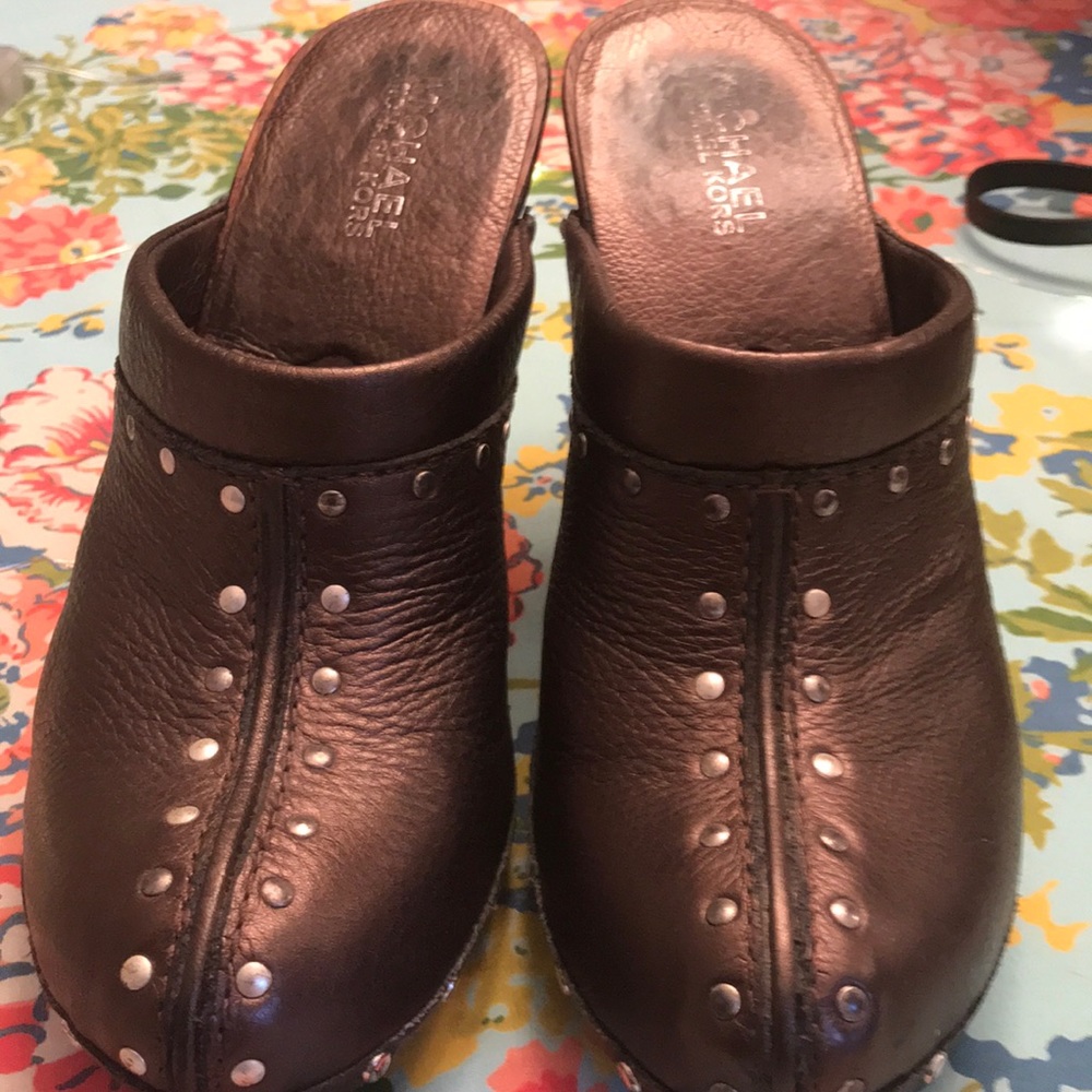 Adorable shoes by mk